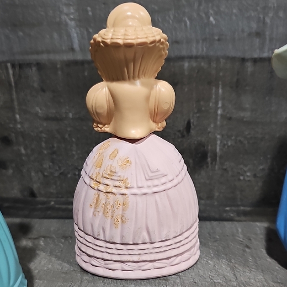 Vintage Avon Purfume Bottles- Multicolor - Picture 7 of 14